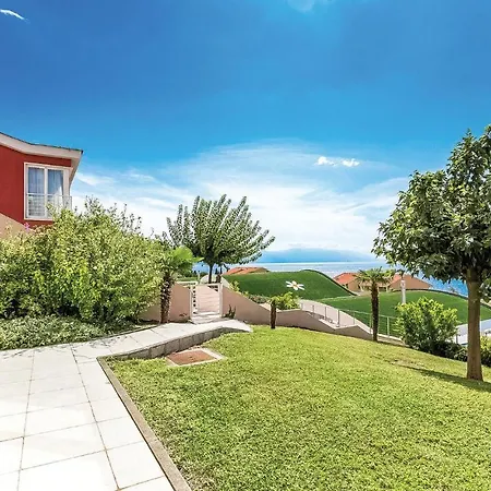 Stunning In With Sauna, 3 Bedrooms And Wifi * Novi Vinodolski
