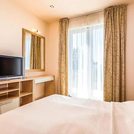 Stunning In With Sauna, 3 Bedrooms And Wifi *