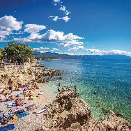 Stunning In With Sauna, 3 Bedrooms And Wifi * Novi Vinodolski
