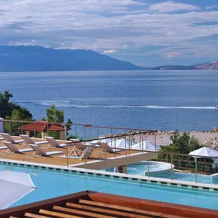 Stunning In With Sauna, 3 Bedrooms And Wifi Διαμέρισμα Novi Vinodolski