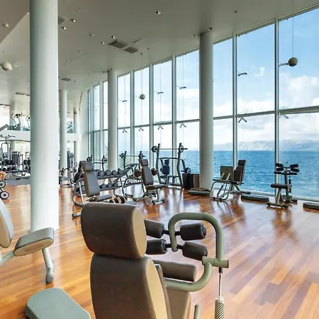 Διαμέρισμα Stunning In With Sauna, 3 Bedrooms And Wifi *