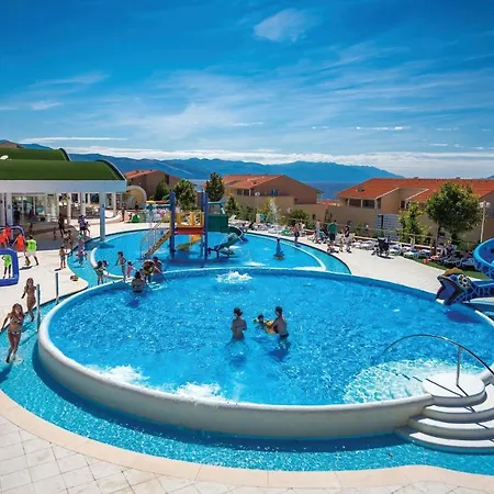 Διαμέρισμα Stunning In With Sauna, 3 Bedrooms And Wifi Novi Vinodolski