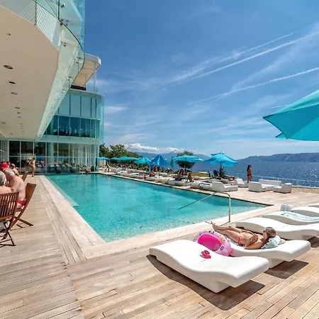 Stunning In With Sauna, 3 Bedrooms And Wifi *
